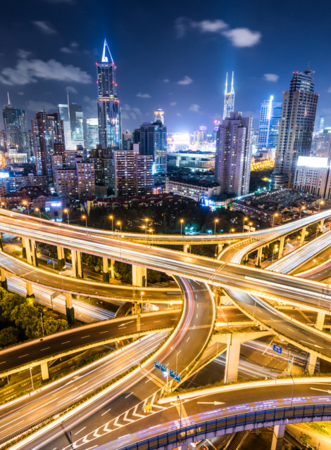 Shanghai Highway at Night 596065956 7360x4912